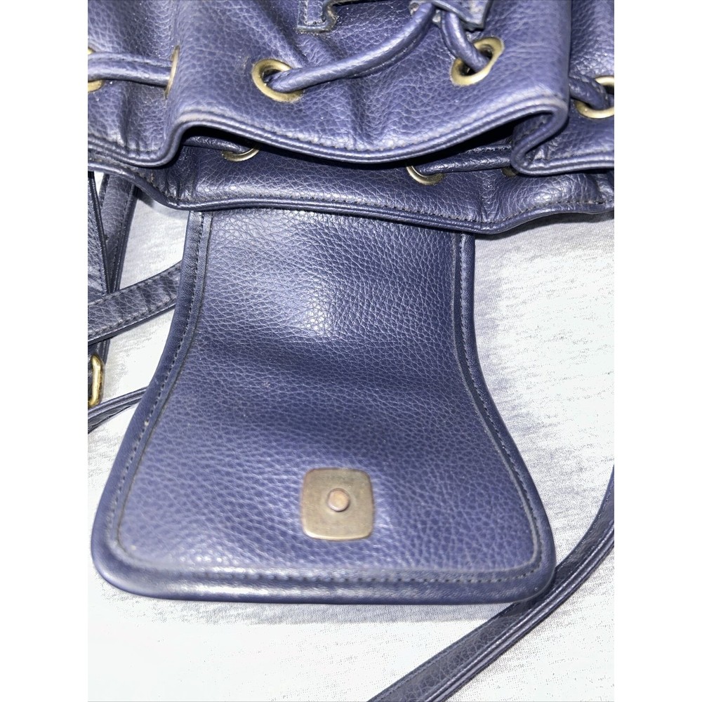 Price drop- Vintage Tommy Hilfiger Blue Pebbled Leather Backpack Purse Bag - Picture 4 of 9